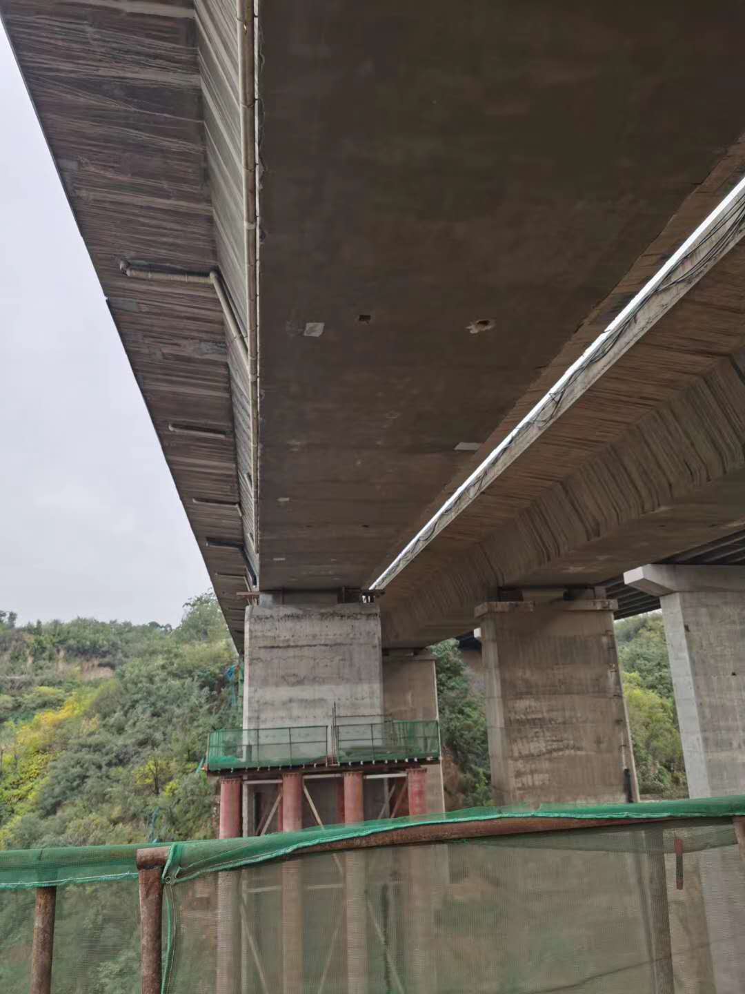 滁州桥梁加固前制定可行设计方案图并用对施工方法