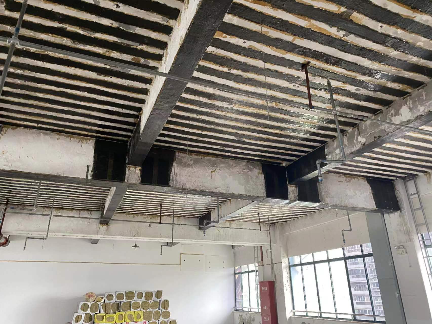 滁州碳纤维布加固对建筑结构增加幅度的临界值的影响